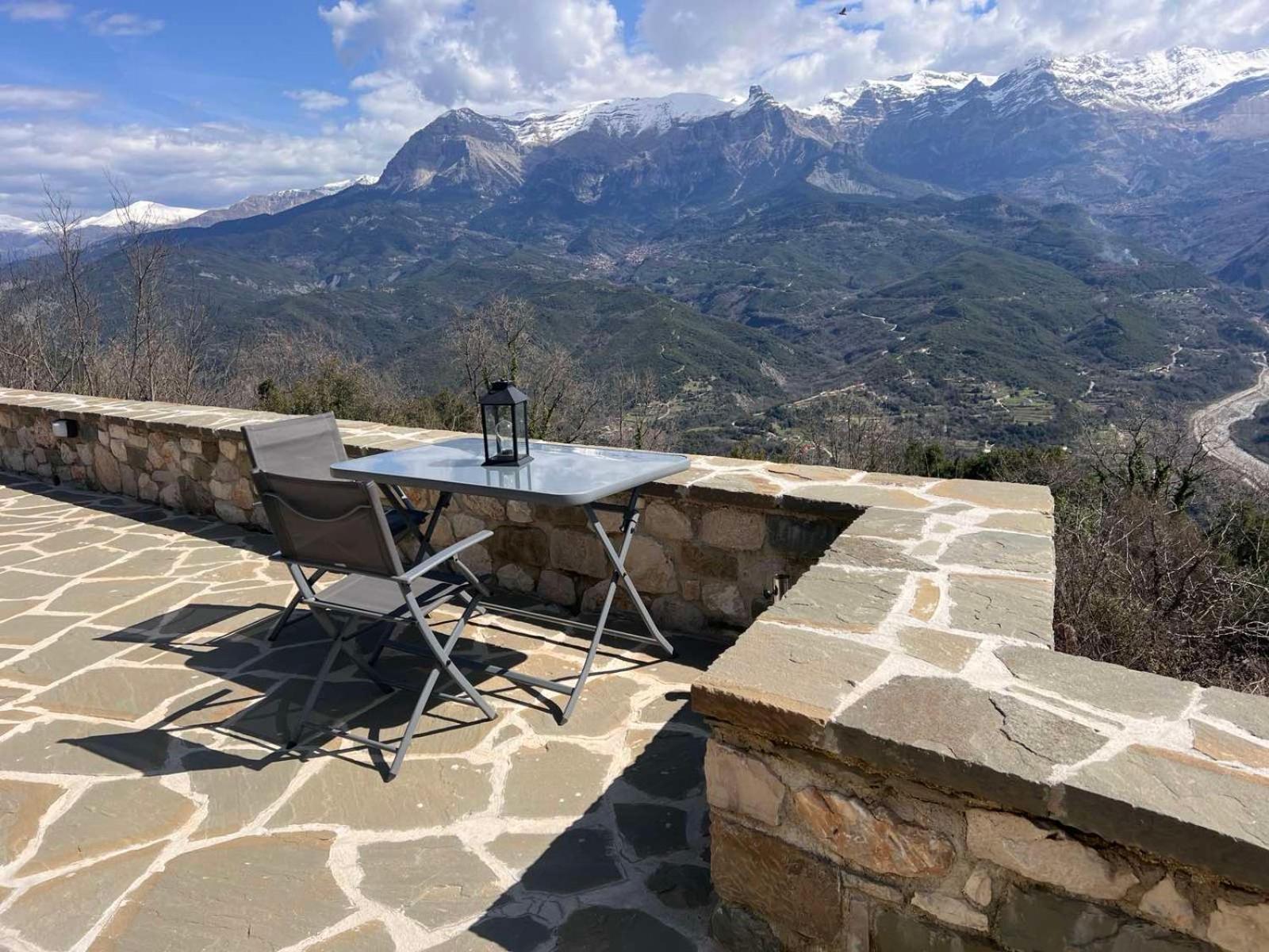 Maison d'hôtes Tovouno à Plaka  Extérieur photo