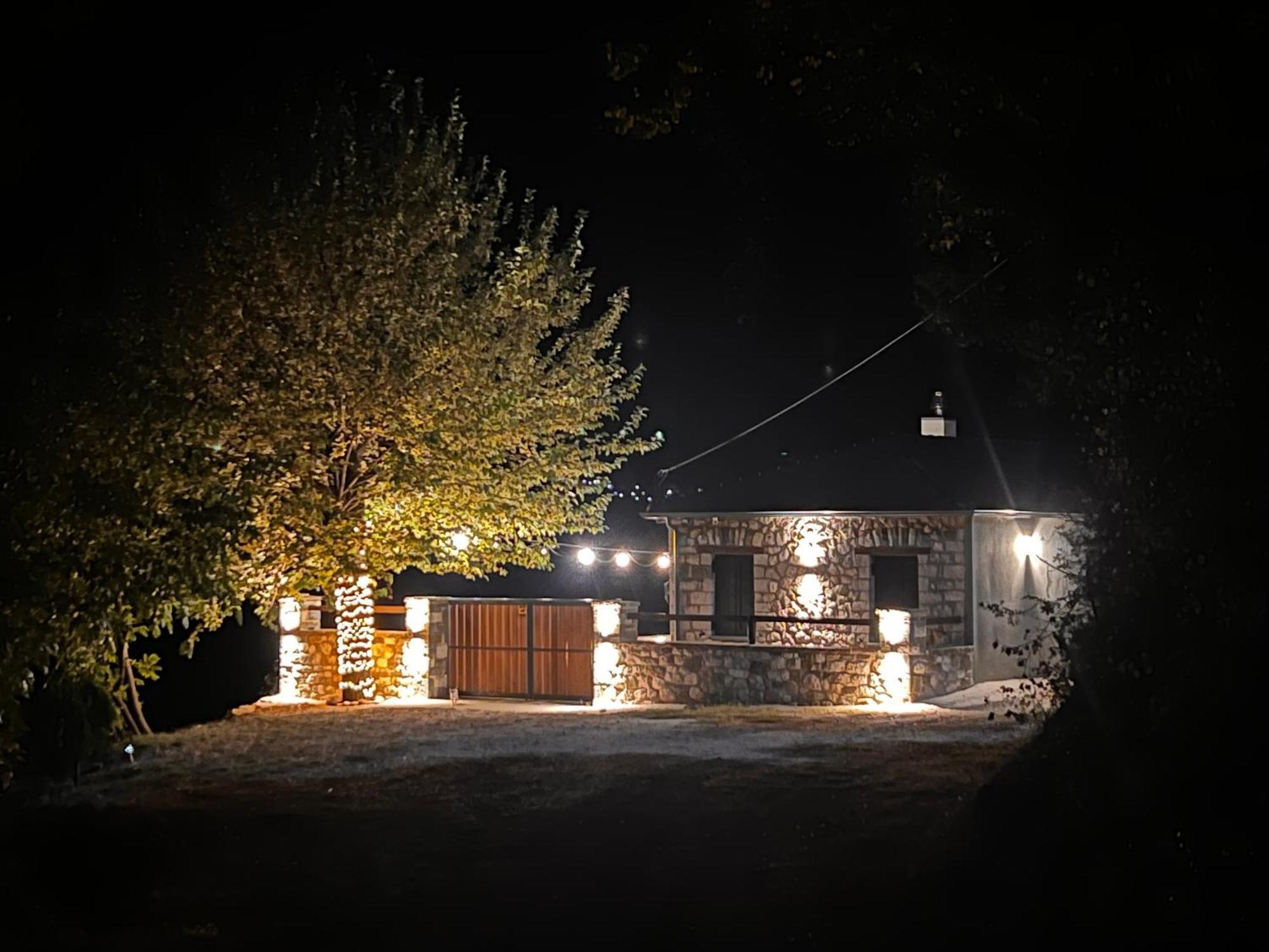 Maison d'hôtes Tovouno à Plaka  Extérieur photo